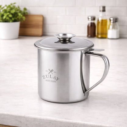 Zulay Kitchen Bacon Grease Container on a kitchen counter