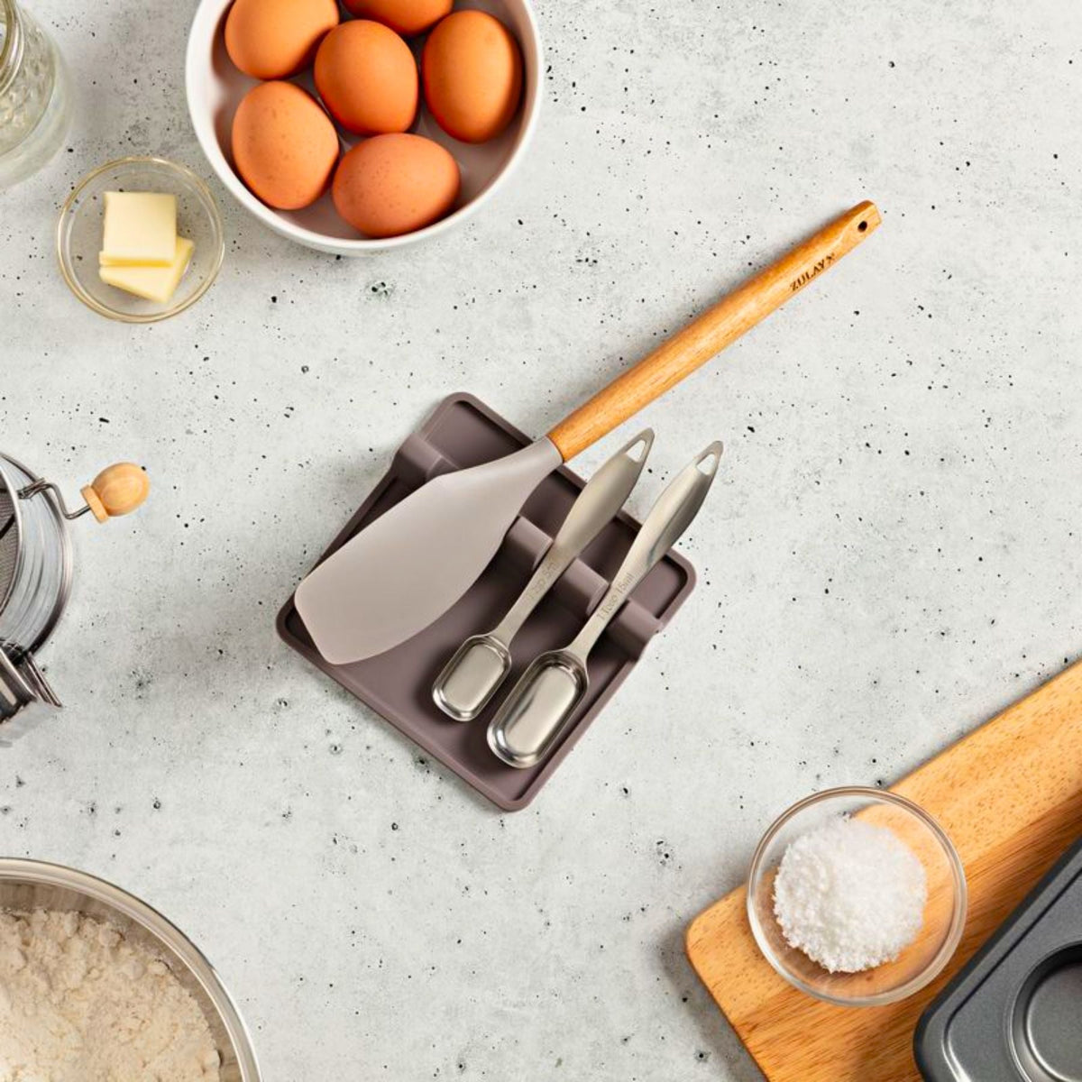 Zulay Kitchen Silicone Spoon Rest on a kitchen counter